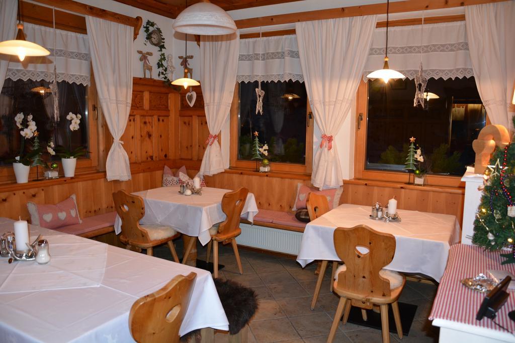Hotel Gasthaus Schwarzenstein Ginzling Exteriér fotografie